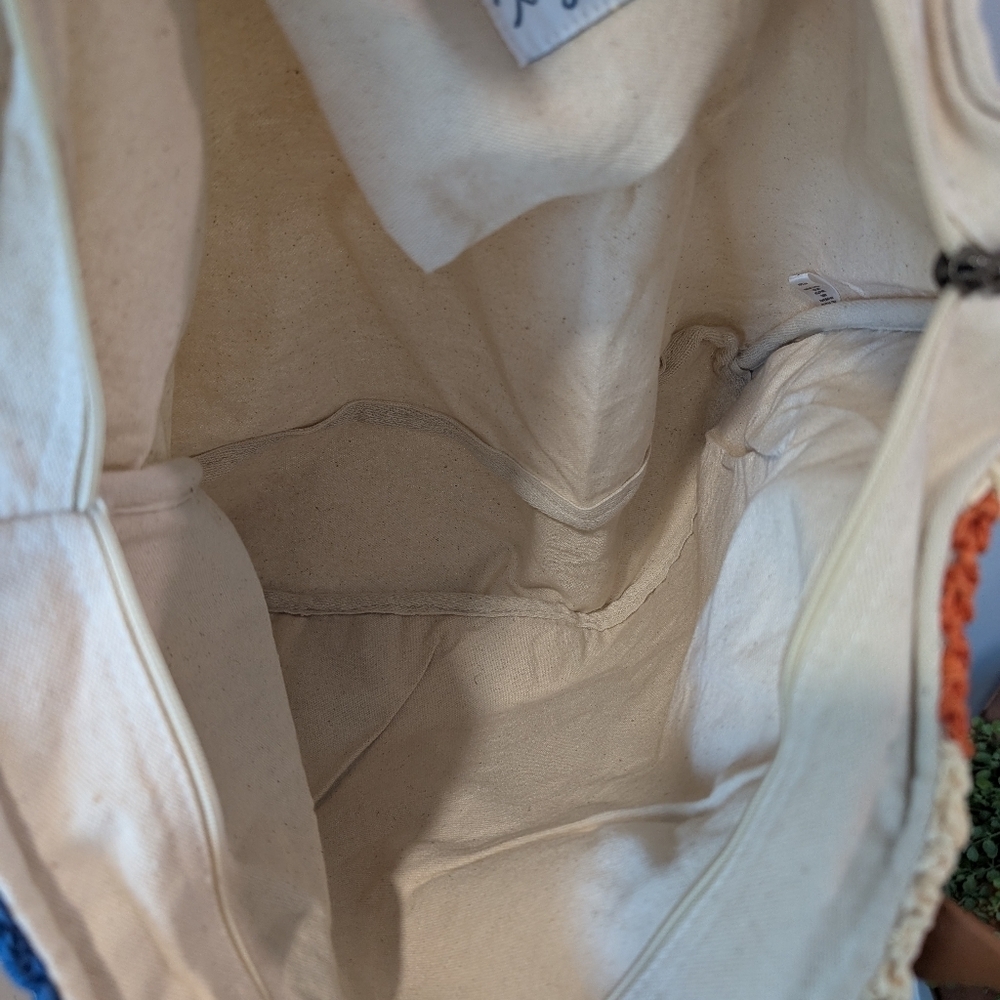 Rays For Days Raffia Beach Tote - Picture 9 of 9